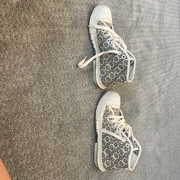 Tory Burch High Top Sneaker Size 9M - Picture 2 of 4